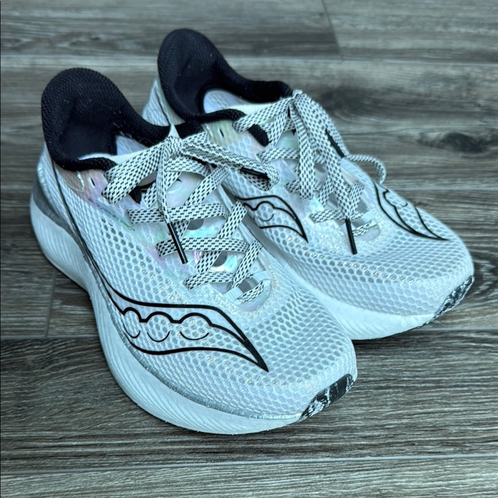 Saucony WOMEN'S ENDORPHIN PRO 3